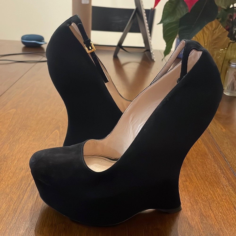 Prada wedges women sz 38